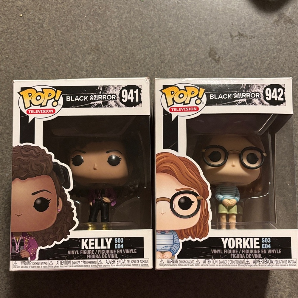 Funko Pop! Black Mirror Kelly & Yorkie Vinyl Figures (Set of 2) - Multicolor